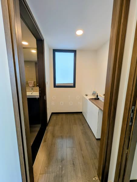 Waterbay, 45A Edgefield Plains, 3 Bedrooms, 1,098 sqft, Executive Condominium For Sale, by Yeo Tong Boon, 500110769 - Bathroom - PropertyGuru.com.sg