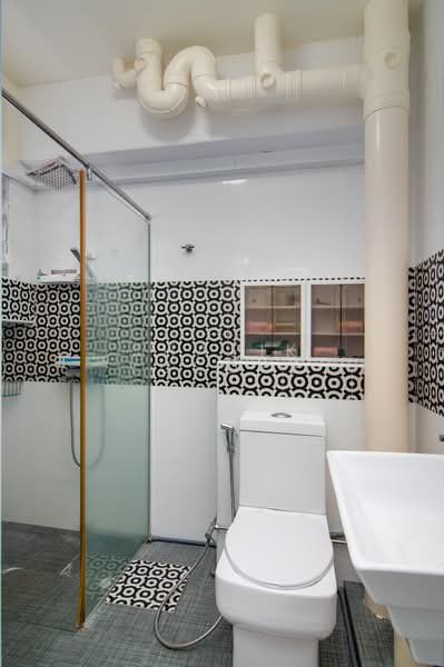 346 Tampines Street 33, 346 Tampines Street 33, 3 Bedrooms, 1,163 sqft, HDB Flat For Sale, by Shafik Yusope, 500110773 - Bathroom - PropertyGuru.com.sg