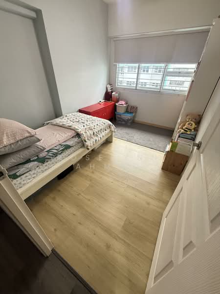 785D Woodlands Rise, 785D Woodlands Rise, 3 Bedrooms, 1,216 sqft, HDB Flat For Sale, by Roselynn Ahmad, 500110774 - Bedroom - PropertyGuru.com.sg