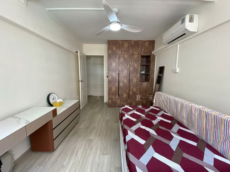 407 Fajar Road, 407 Fajar Road, 3 Bedrooms, 1,119 sqft, HDB Flat For Sale, by Ben XIA 夏天鹏, 500110776 - Bedroom 1 - PropertyGuru.com.sg