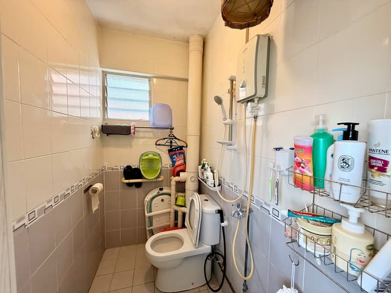 681 Hougang Avenue 8, 681 Hougang Avenue 8, 2 Bedrooms, 689 sqft, HDB Flat For Sale, by Anthea Yeo 杨丽娇, 500110782 - PropertyGuru.com.sg