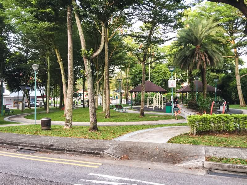 Upper Thomson Jalan Leban ๐1km to Chij St Nicholas Girls School & Mayflower MRT FH 3 Sty Semi-D, Jalan Leban, 8 Bedrooms, 3,006 sqft, Corner Terrace For Sale, by Lyn Feng, 500110815 - Exterior - PropertyGuru.com.sg