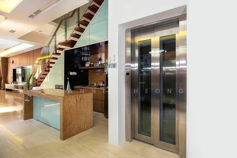 Jalan Ishak, Jalan Ishak, 6 Bedrooms, 6,850 sqft, Terraced House For Sale, by Joanne Cheong, 500110816 - Interior - PropertyGuru.com.sg