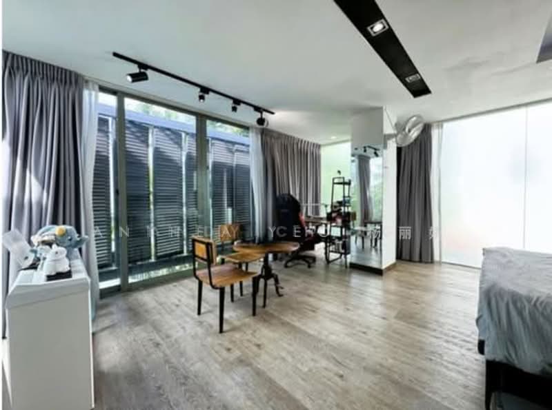 Detached with pool at Kembangan Estate, Kembangan Estate / Jalan Senyum / Jalan Sayang / Jalan Senang / lor Marican/ lor marzuki, 4 Bedrooms, 3,466 sqft, Detached House For Sale, by Anthea Yeo 杨丽娇, 500110818 - Study - PropertyGuru.com.sg