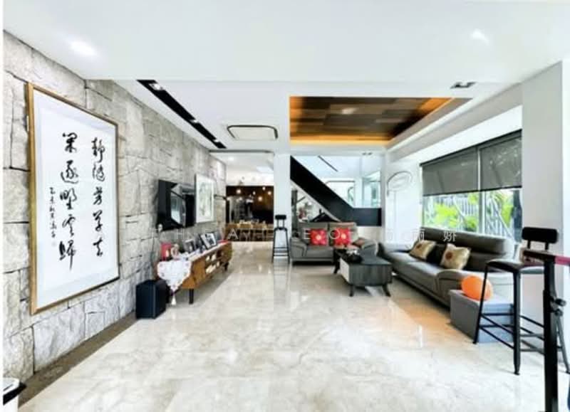 Detached with pool at Kembangan Estate, Kembangan Estate / Jalan Senyum / Jalan Sayang / Jalan Senang / lor Marican/ lor marzuki, 4 Bedrooms, 3,466 sqft, Detached House For Sale, by Anthea Yeo 杨丽娇, 500110818 - Living Room - PropertyGuru.com.sg