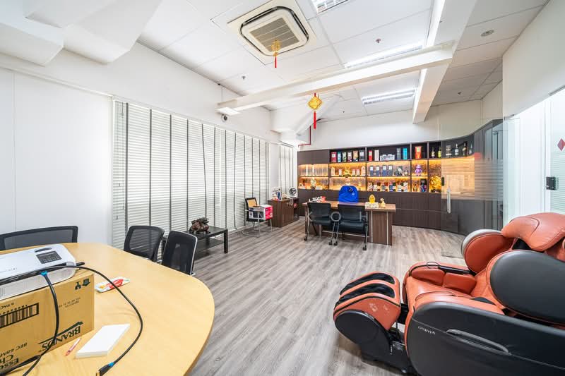 Kb Industrial Building, 10 Kaki Bukit Road 1, 4,542 sqft, Factory / Workshop (B2) For Sale, by Alan Koh, 500110821 - Interior - CommercialGuru.com.sg