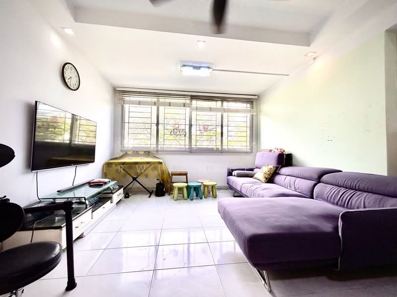 164 Simei Road, 164 Simei Road, 3 Bedrooms, 1,313 sqft, HDB Flat For Sale, by Irwin Hafiz, 500110836 - Living Room - PropertyGuru.com.sg