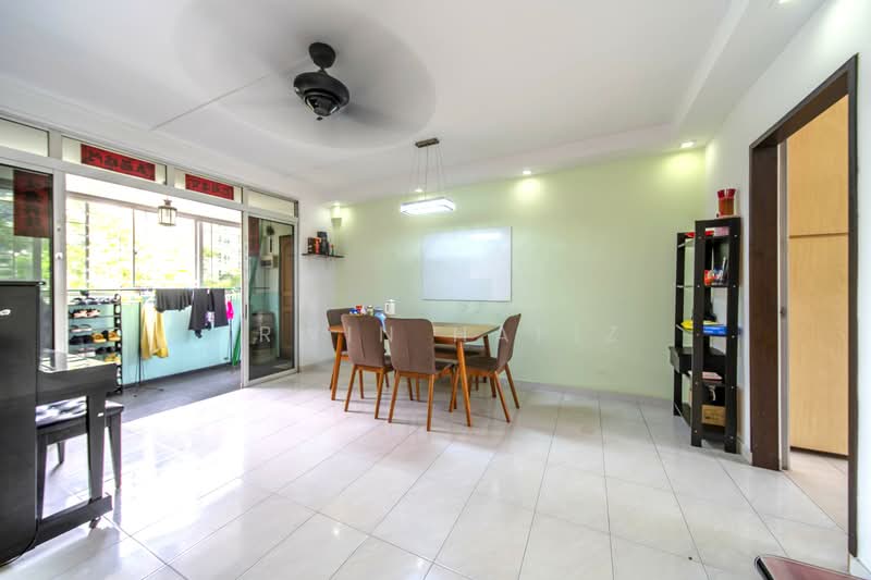 164 Simei Road, 164 Simei Road, 3 Bedrooms, 1,313 sqft, HDB Flat For Sale, by Irwin Hafiz, 500110836 - Dining Room - PropertyGuru.com.sg