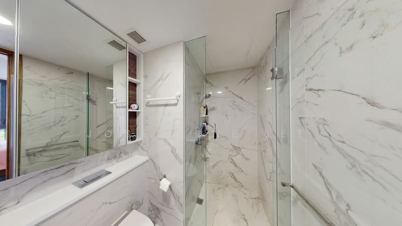 Parc Botannia, 18 Fernvale Street, 2 Bedrooms, 667 sqft, Condominium For Sale, by Josephine Lee, 500110837 - Bathroom - PropertyGuru.com.sg