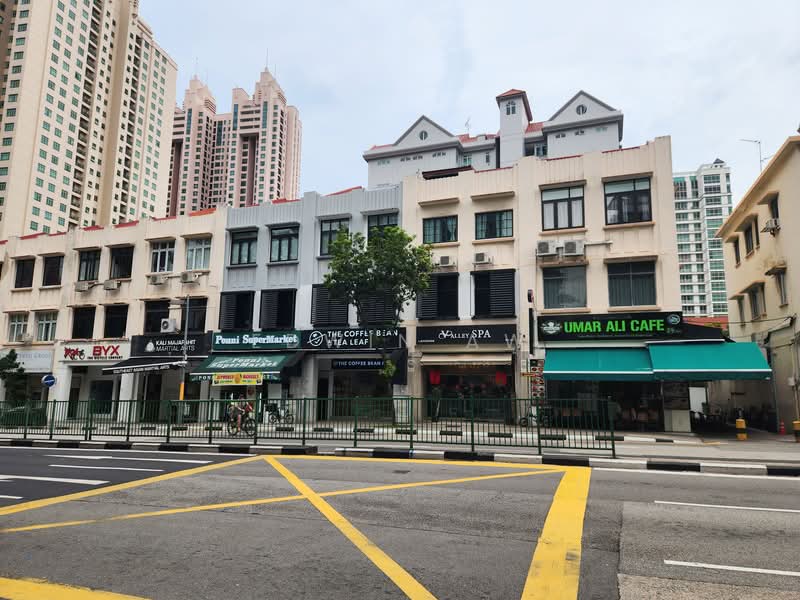 The Montana, 8 Jalan Mutiara, 1 Bedroom, 549 sqft, Condominium For Rent, by Edwin Aw, 500110841 - Mini Mart and Café - PropertyGuru.com.sg