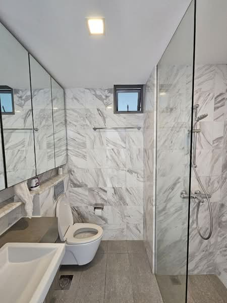 The Montana, 8 Jalan Mutiara, 1 Bedroom, 549 sqft, Condominium For Rent, by Edwin Aw, 500110841 - Bathroom - PropertyGuru.com.sg