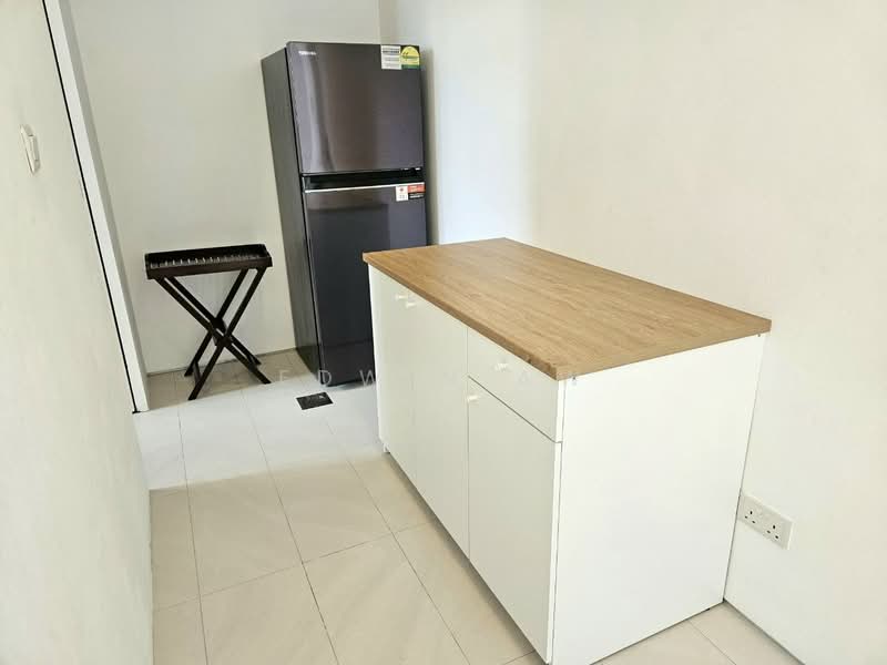 The Montana, 8 Jalan Mutiara, 1 Bedroom, 549 sqft, Condominium For Rent, by Edwin Aw, 500110841 - Kitchen with newly bought counter top - PropertyGuru.com.sg