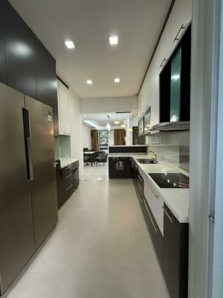 Warner Court, 110 Holland Ave, 2 Bedrooms, 1,141 sqft, Condominium For Sale, by Jude Teem, 500110846 - Kitchen - PropertyGuru.com.sg