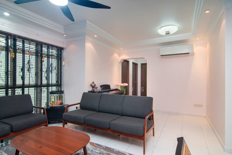 183 Jelebu Road, 183 Jelebu Road, 3 Bedrooms, 1,206 sqft, HDB Flat For Sale, by Shafik Yusope, 500110857 - Living Room - PropertyGuru.com.sg