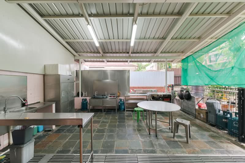 Jalan sikudangan, , 5 Bedrooms, 4,000 sqft, Semi-Detached House For Sale, by Ethel Zhang, 500110876 - Kitchen - PropertyGuru.com.sg