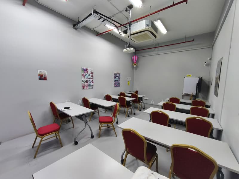 Excalibur Centre, 71 Ubi Crescent, 2,573 sqft, Light Industrial (B1) For Sale, by Caleb Seah, 500110879 - Study - CommercialGuru.com.sg
