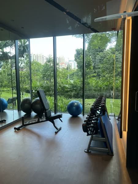 Irwell Hill Residences, 2 Irwell Hill, 2 Bedrooms, 614 sqft, Condominium For Sale, by Alan ., 500110883 - Gym - PropertyGuru.com.sg