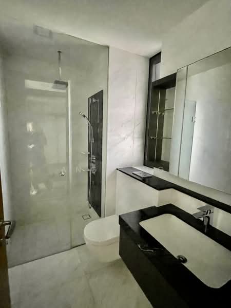 Marina One Residences, 21 Marina Way, 2 Bedrooms, 1,163 sqft, Condominium For Rent, by Angie Ng, 500110890 - Bathroom - PropertyGuru.com.sg