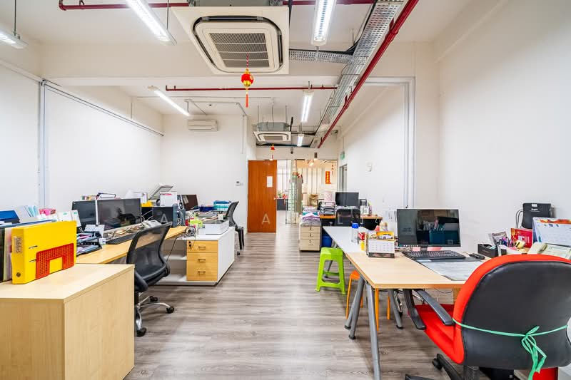 Kb Industrial Building, 10 Kaki Bukit Road 1, 4,542 sqft, Factory / Workshop (B2) For Sale, by Adrian Lim, 500110902 - Interior - CommercialGuru.com.sg