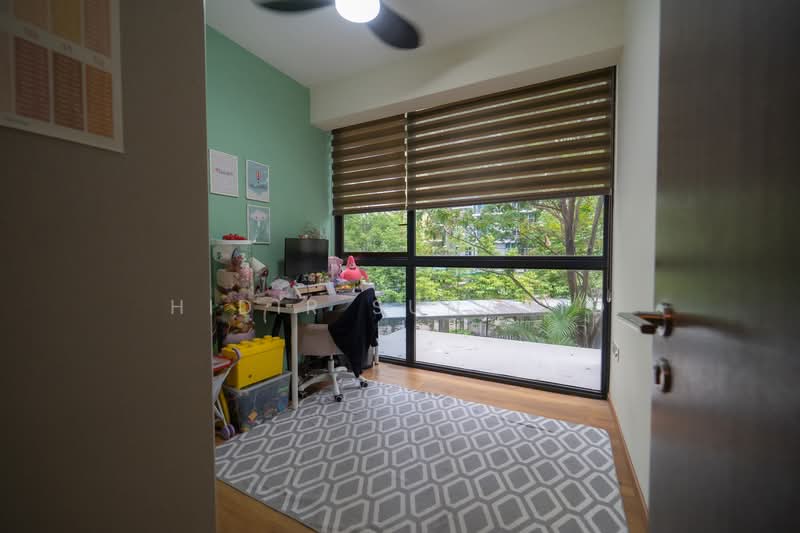 Waterbay, 47 Edgefield Plains, 2 Bedrooms, 753 sqft, Executive Condominium For Sale, by Hidir Sunario, 500110911 - Bedroom - PropertyGuru.com.sg