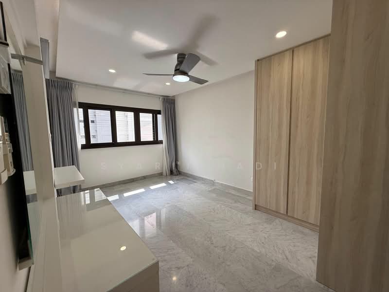 66 Telok Blangah Drive, 66 Telok Blangah Drive, 3 Bedrooms, 1,270 sqft, HDB Flat For Sale, by Syarif Hadi, 500110926 - Master Bedroom - PropertyGuru.com.sg