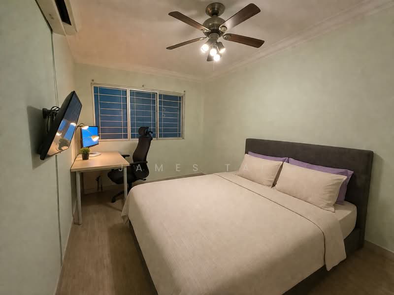 977 Jurong West Street 93, 977 Jurong West Street 93, 4 Bedrooms, 1,302 sqft, HDB Flat For Sale, by James Tai, 500110929 - Bedroom - PropertyGuru.com.sg