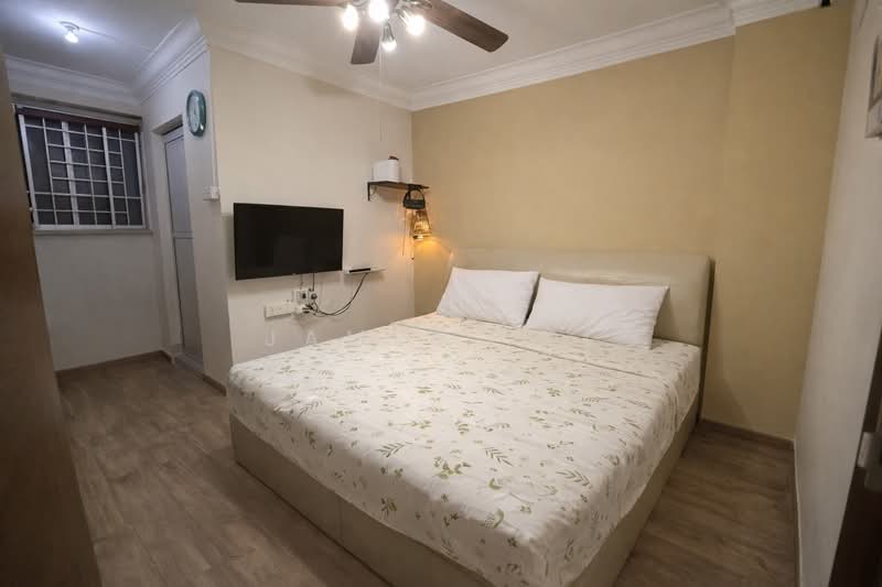 977 Jurong West Street 93, 977 Jurong West Street 93, 4 Bedrooms, 1,302 sqft, HDB Flat For Sale, by James Tai, 500110929 - Bedroom - PropertyGuru.com.sg