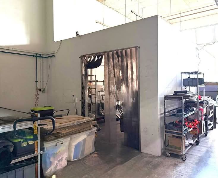 Ispace, 7 Soon Lee Street, 1,722 sqft, Factory / Workshop (B2) For Rent, by Eve Lim, 500110948 - Interior - CommercialGuru.com.sg