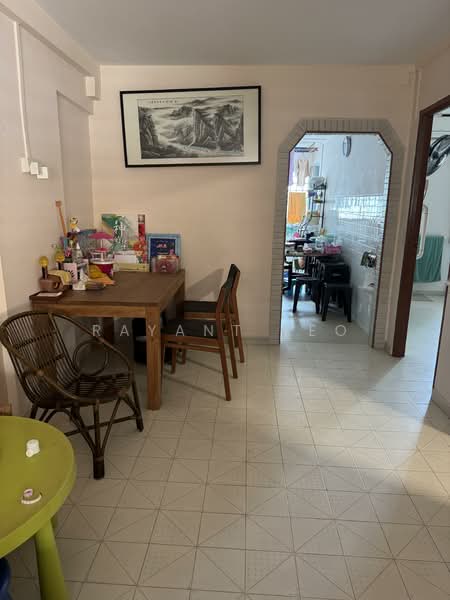 114 Potong Pasir Avenue 1, 114 Potong Pasir Avenue 1, 2 Bedrooms, 721 sqft, HDB Flat For Sale, by Rayant Yeo, 500110958 - Dining Area - PropertyGuru.com.sg