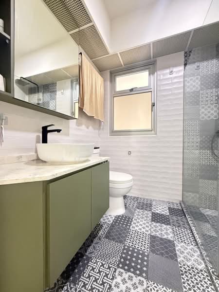 874C Tampines Street 85, 874C Tampines Street 85, 3 Bedrooms, 1,001 sqft, HDB Flat For Sale, by Tham Mei See, 500110975 - Bathroom - PropertyGuru.com.sg