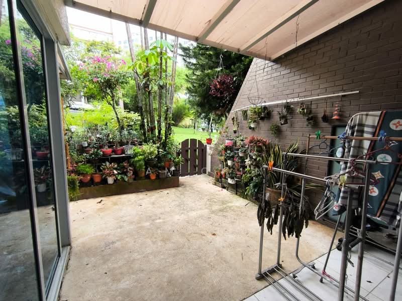 Lakepoint Condo, 2 Lakepoint Drive, Room Rental, 150 sqft, Condominium For Rent, by Sam Chin, 500110977 - Exterior - PropertyGuru.com.sg