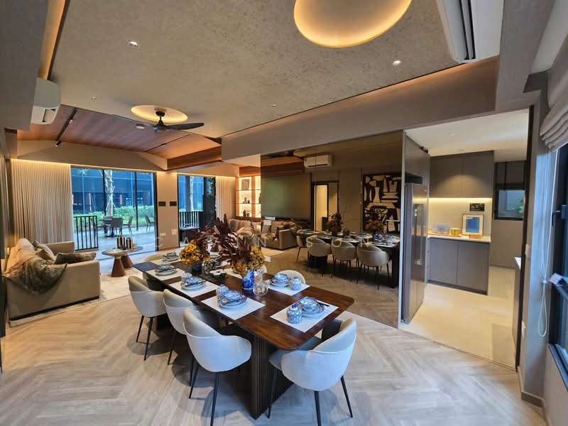 Springleaf Residence, 811 Upper Thomson Road, 5 Bedrooms, 1,453 sqft, Condominium For Sale, by Cavin Song, 500110989 - Living Room - PropertyGuru.com.sg