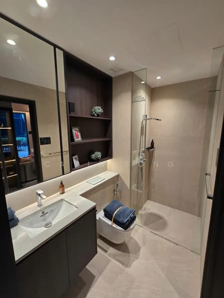 Springleaf Residence, 811 Upper Thomson Road, 5 Bedrooms, 1,453 sqft, Condominium For Sale, by Cavin Song, 500110989 - Bathroom - PropertyGuru.com.sg