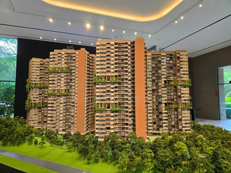 Springleaf Residence, 811 Upper Thomson Road, 5 Bedrooms, 1,453 sqft, Condominium For Sale, by Cavin Song, 500110989 - Exterior - PropertyGuru.com.sg