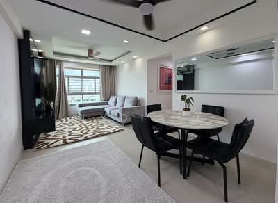 For Sale - 426D Yishun Avenue 11