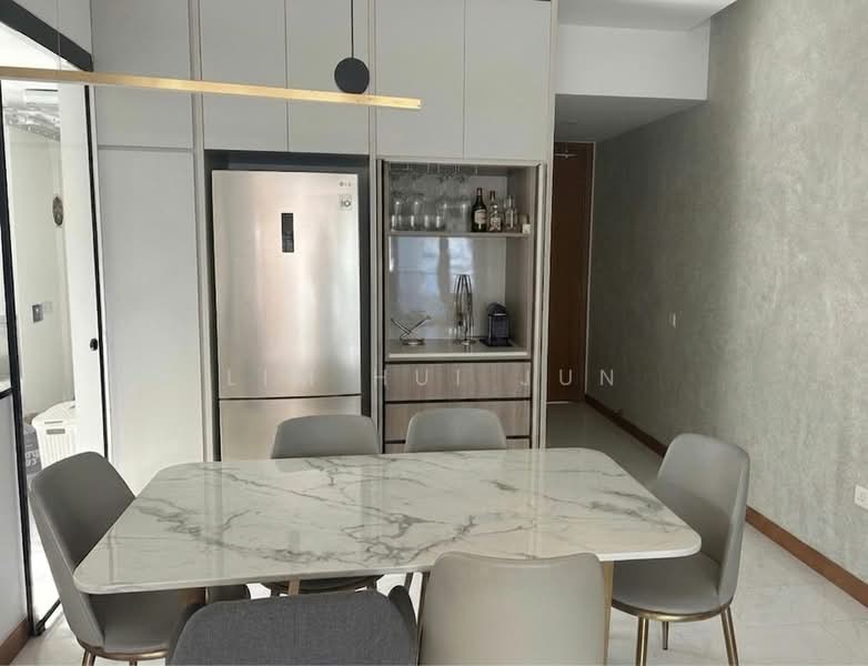 Waterfront Key, 780 Bedok Reservoir Road, 3 Bedrooms, 1,173 sqft, Condominium For Sale, by Lim Hui Jun, 500110999 - Dining Room - PropertyGuru.com.sg