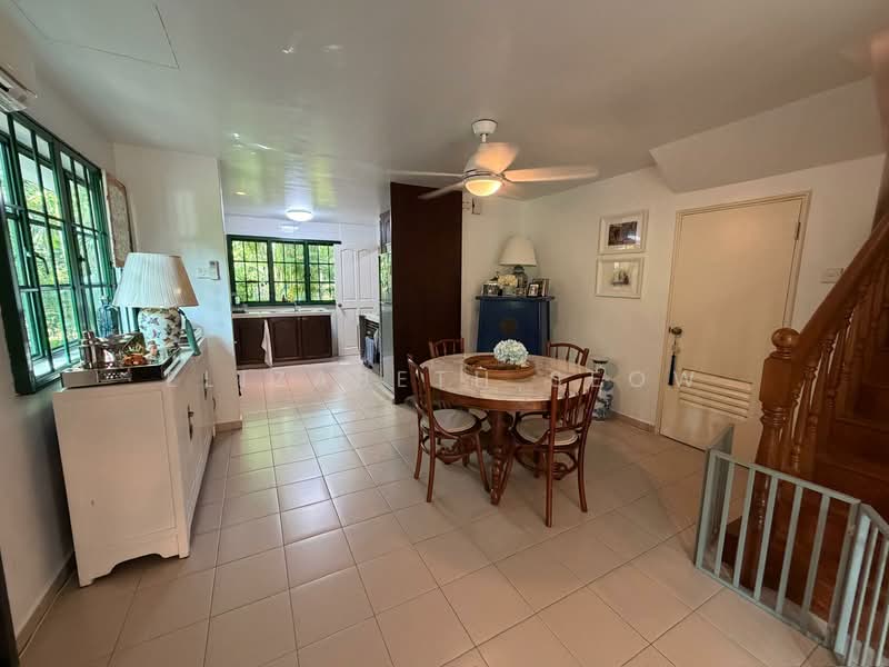 hindhede drive, , 3 Bedrooms, 2,000 sqft, Corner Terrace For Rent, by Elizabeth Seow, 500111016 - Kitchen - PropertyGuru.com.sg