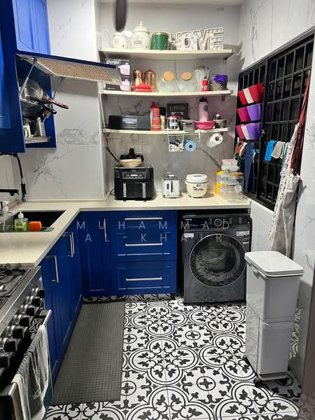 986B Jurong West Street 93, 986B Jurong West Street 93, 3 Bedrooms, 990 sqft, HDB Flat For Sale, by Muhammad Al-Khair, 500111021 - Kitchen - PropertyGuru.com.sg