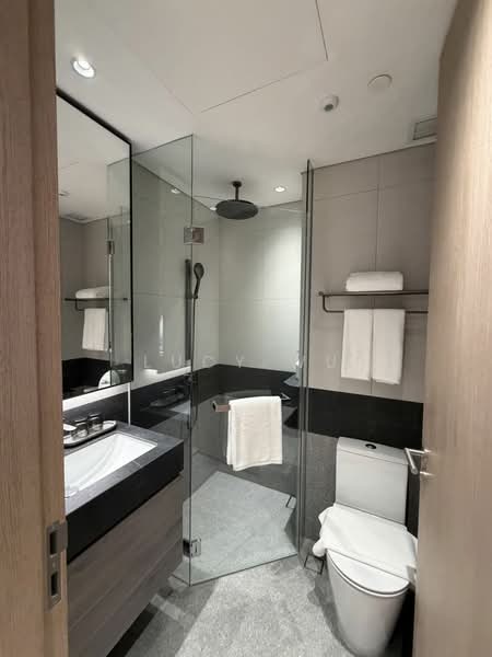Boundary Road, Boundary Road, 3 Bedrooms, 920 sqft, Apartment For Rent, by Lucy Wu, 500111025 - Bathroom - PropertyGuru.com.sg