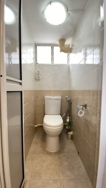 67 Marine Drive, 67 Marine Drive, 2 Bedrooms, 700 sqft, HDB Flat For Sale, by Eileen Lim, 500111037 - Bathroom - PropertyGuru.com.sg