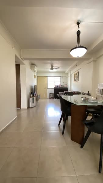 67 Marine Drive, 67 Marine Drive, 2 Bedrooms, 700 sqft, HDB Flat For Sale, by Eileen Lim, 500111037 - Living Room - PropertyGuru.com.sg