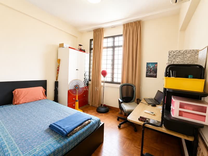 Parc Oasis, 35 Jurong East Avenue 1, 4 Bedrooms, 1,507 sqft, Condominium For Sale, by Yolanda Yu, 500111038 - Bedroom - PropertyGuru.com.sg