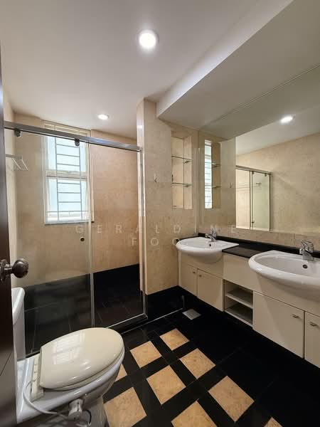 Rio Vista, 10 Upper Serangoon View, Room Rental, 100 sqft, Condominium For Rent, by Geraldine Foo, 500111054 - Bathroom - PropertyGuru.com.sg