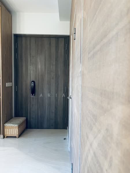Stars of Kovan, 984 Upper Serangoon Road, 2 Bedrooms, 732 sqft, Condominium For Sale, by Maria Loh, 500111060 - Entrance - PropertyGuru.com.sg