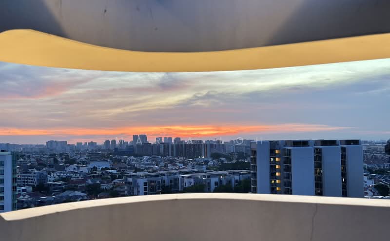 Stars of Kovan, 984 Upper Serangoon Road, 2 Bedrooms, 732 sqft, Condominium For Sale, by Maria Loh, 500111060 - View - PropertyGuru.com.sg