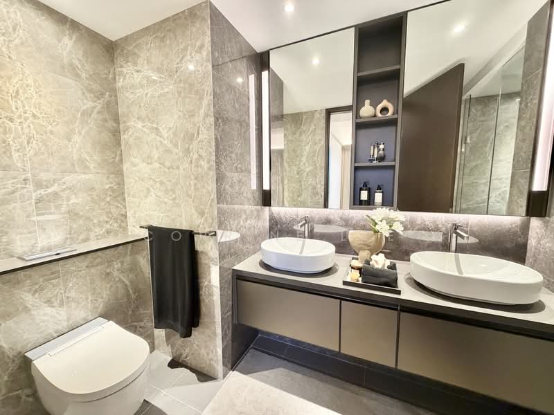 Tembusu Grand, 94 Jalan Tembusu, 5 Bedrooms, 2,691 sqft, Condominium For Sale, by Corrine Lee, 500111062 - Bathroom - PropertyGuru.com.sg