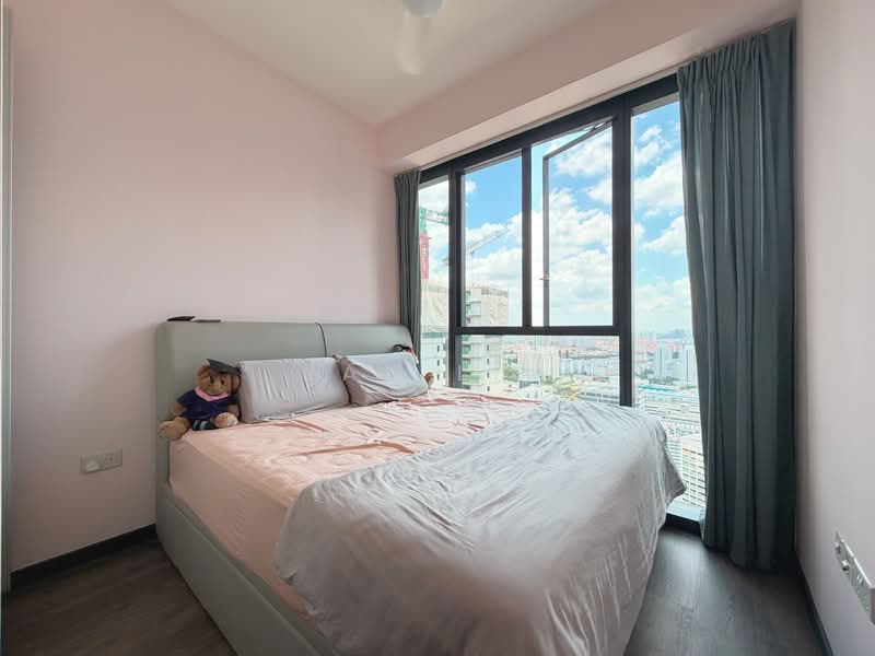 Gem Residences, 1 Lorong 5 Toa Payoh, 2 Bedrooms, 678 sqft, Condominium For Sale, by Jax Lim, 500111063 - Master Bedroom - PropertyGuru.com.sg