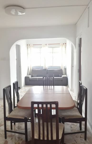 116 Bukit Merah Central, 116 Bukit Merah Central, 3 Bedrooms, 1,258 sqft, HDB Flat For Sale, by Yam Seng Tan, 500111071 - Living Room - PropertyGuru.com.sg