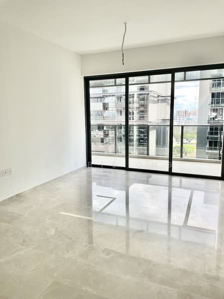 JadeScape, 4 Shunfu Road, 4 Bedrooms, 1,421 sqft, Condominium For Rent, by Debbie Ong, 500111078 - Balcony - PropertyGuru.com.sg