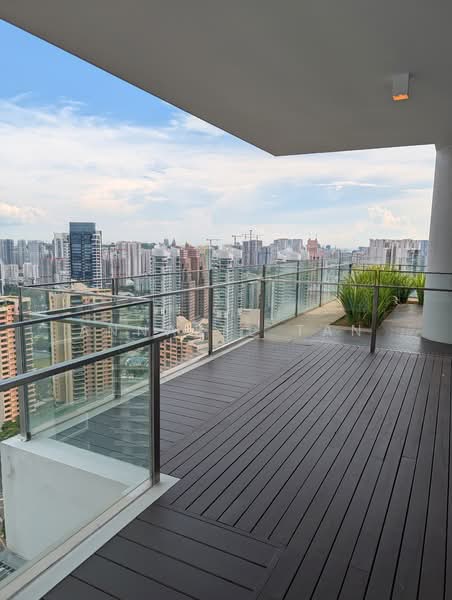Skypark @ Somerset, 22 Saint Thomas Walk, 4 Bedrooms, 3,347 sqft, Apartment For Rent, by ANNABEL TAN, 500111079 - Balcony - PropertyGuru.com.sg